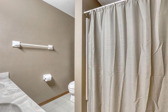 735 S Imperial DRIVE #D, Hartland, WI 53029