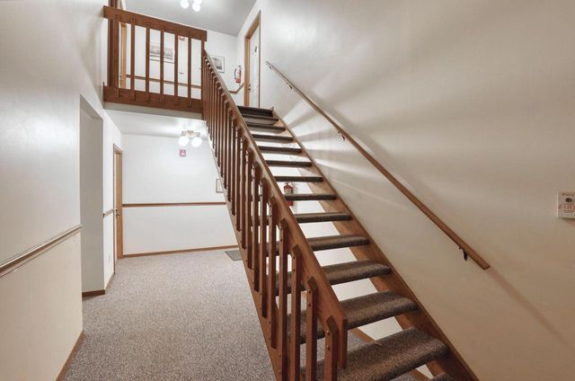 735 S Imperial DRIVE #D, Hartland, WI 53029