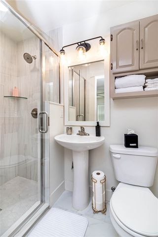 394 N Fletcher Avenue, Fayetteville, AR 72701