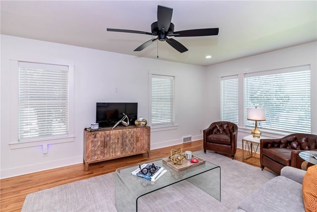 394 N Fletcher Avenue, Fayetteville, AR 72701