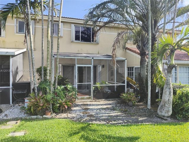 3427 Deer Creek Palladian Circle, Deerfield Beach, FL 33442