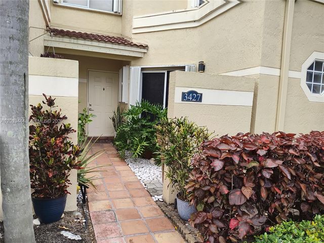 3427 Deer Creek Palladian Circle, Deerfield Beach, FL 33442