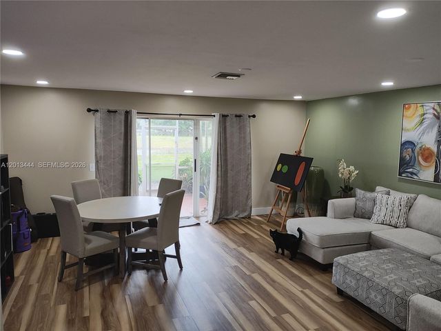 3427 Deer Creek Palladian Circle, Deerfield Beach, FL 33442