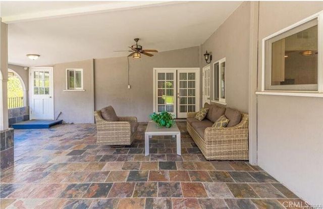 555 Sierra Madre Boulevard, San Marino, CA 91108
