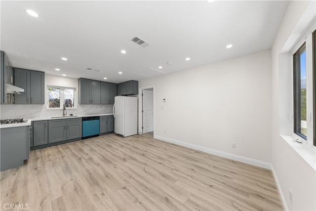 555 Sierra Madre Boulevard, San Marino, CA 91108