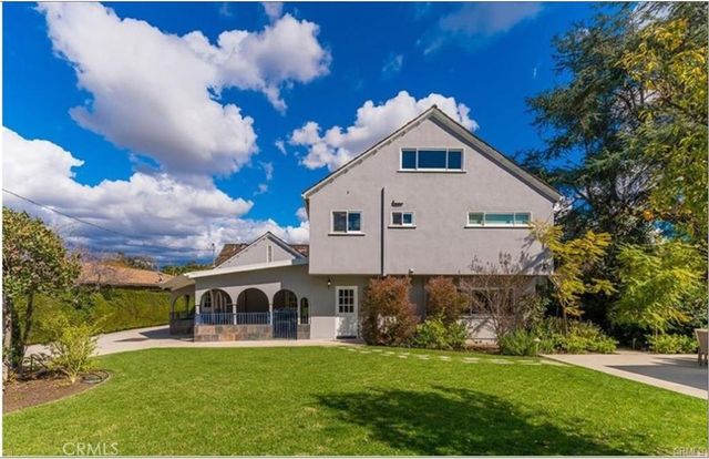 555 Sierra Madre Boulevard, San Marino, CA 91108