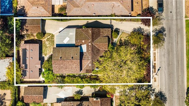 555 Sierra Madre Boulevard, San Marino, CA 91108