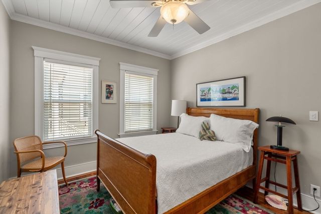 116-118 Fayerweather St 1, Cambridge, MA 02138
