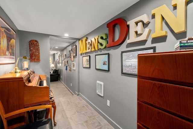 116-118 Fayerweather St 1, Cambridge, MA 02138