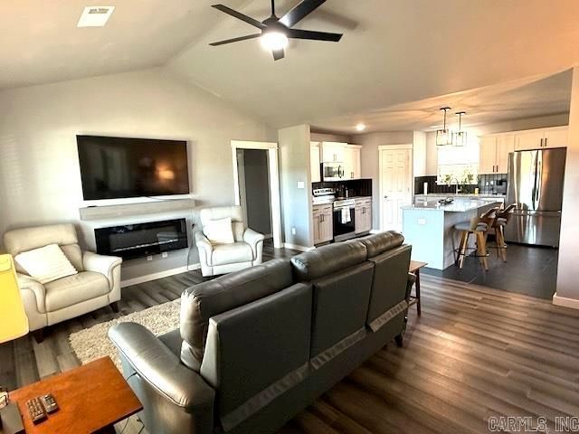 92 Reva's Way, Story, AR 71970