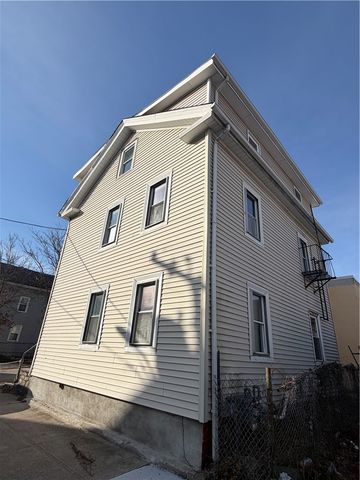 24 De Soto Street 2, Providence, RI 02909