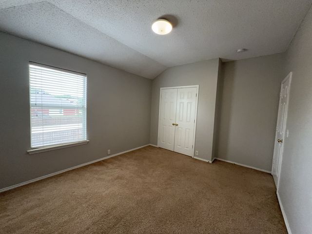 2805 Crater Lake Lane, Denton, TX 76210