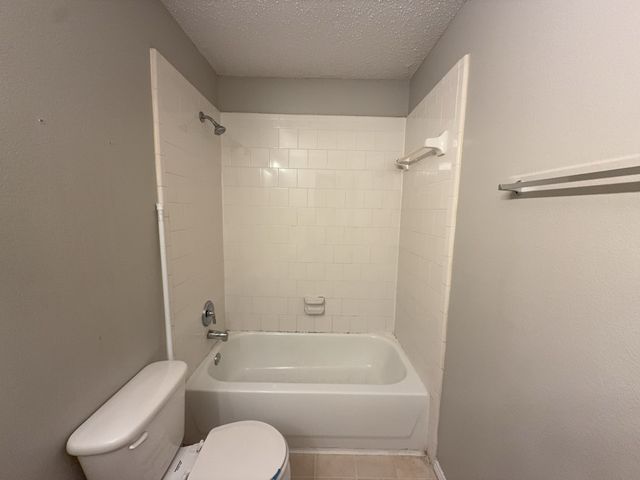 2805 Crater Lake Lane, Denton, TX 76210