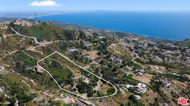 260 Loma Metisse Road, Malibu, CA 90265