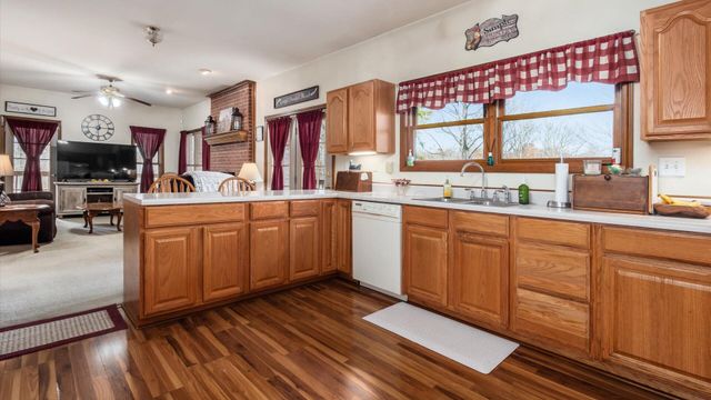 19248 State Route 328, New Plymouth, OH 45654