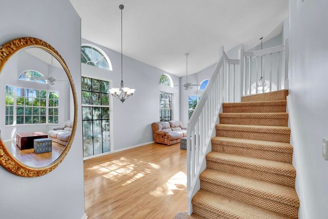 7600 Ridgefield Lane, Lake Worth, FL 33467