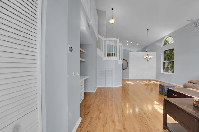 7600 Ridgefield Lane, Lake Worth, FL 33467