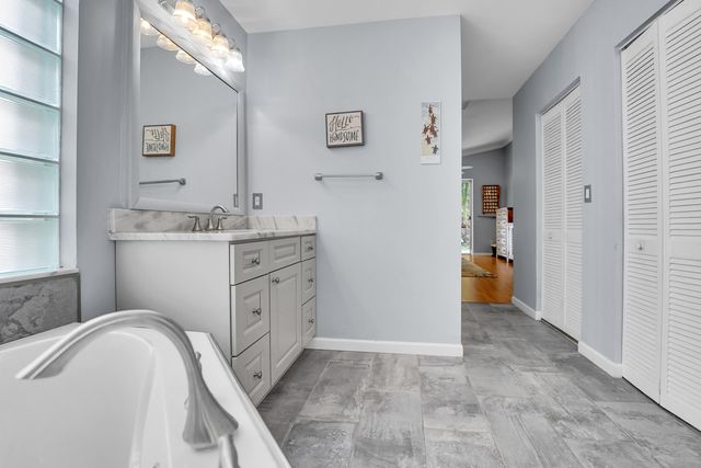 7600 Ridgefield Lane, Lake Worth, FL 33467