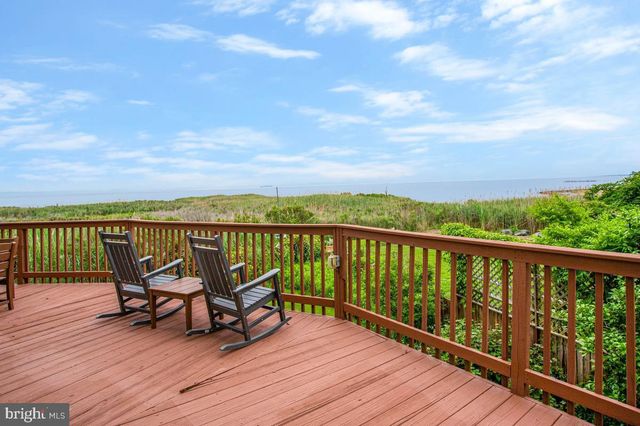 5341 AL JONES DR, Shady Side, MD 20764