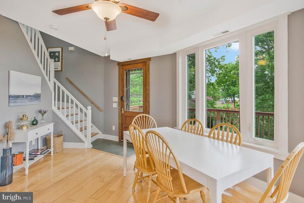 Image 21 of property listing at 5341 AL JONES DR, Shady Side, MD 20764
