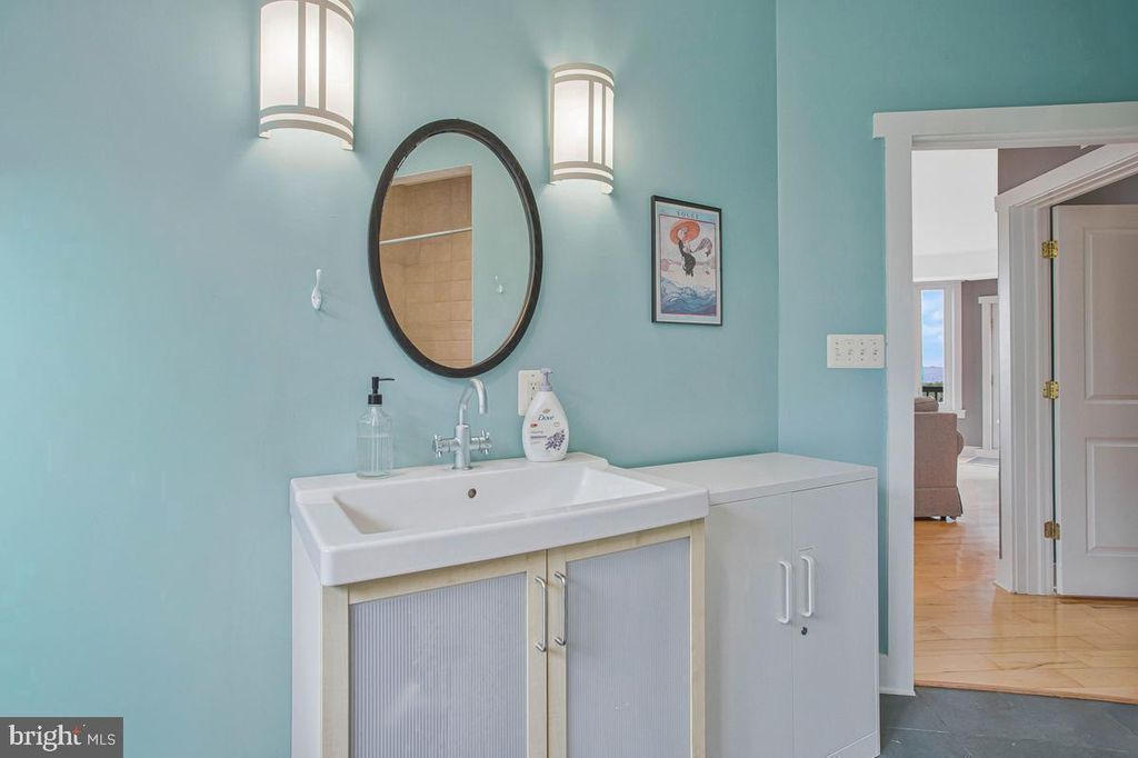 Image 24 of property listing at 5341 AL JONES DR, Shady Side, MD 20764