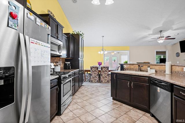 452 Kettle Circle, Lafayette, IN 47905