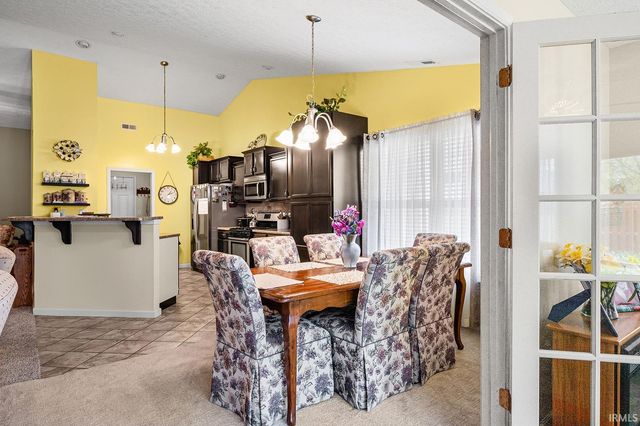 452 Kettle Circle, Lafayette, IN 47905