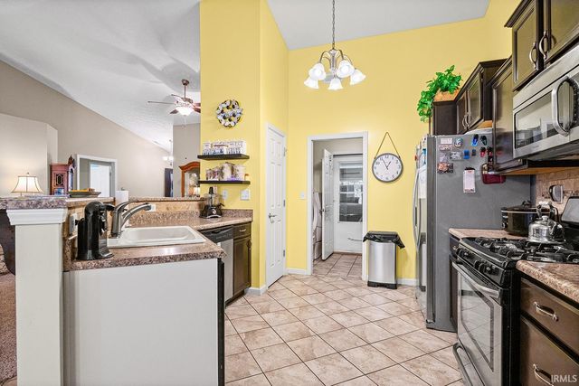 452 Kettle Circle, Lafayette, IN 47905