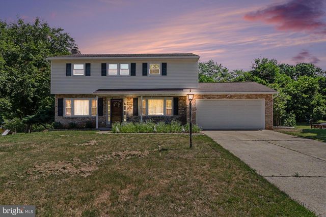 2125 DOUGLAS DRIVE, Carlisle, PA 17013