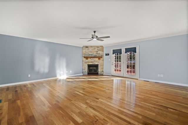 144 Highview Path, Georgetown, KY 40324