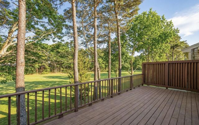 16 West Woods, Yarmouth Port, MA 02675