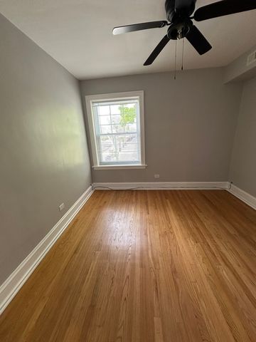 5735 W Wellington Avenue 1, Chicago, IL 60634