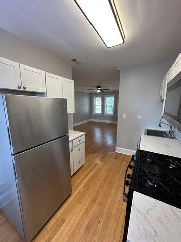 5735 W Wellington Avenue 1, Chicago, IL 60634