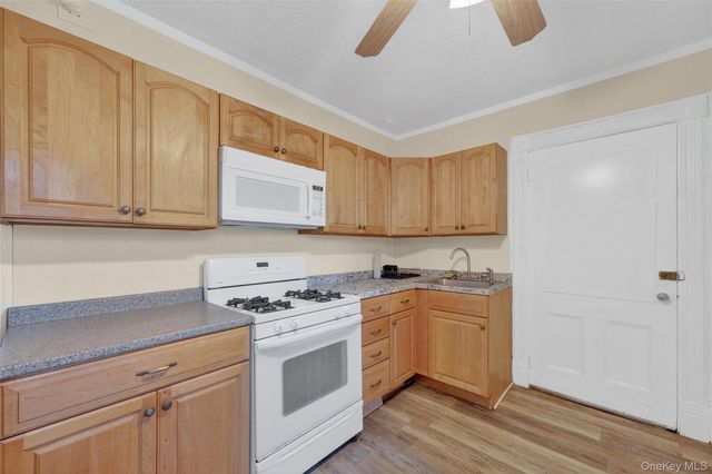 11 Zimmer Avenue 2, Poughkeepsie, NY 12601