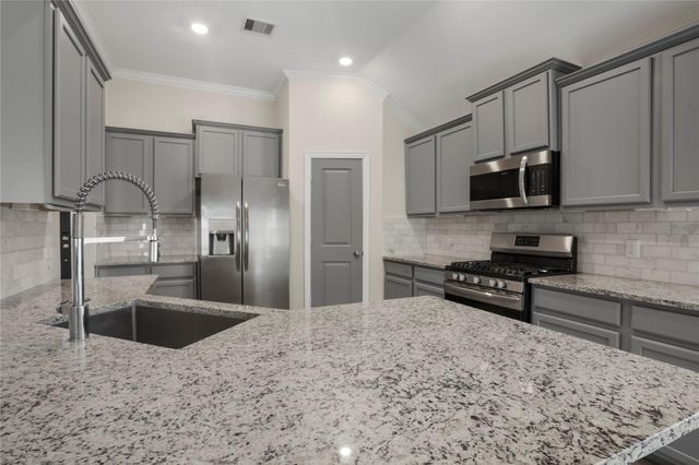 15218 Kickapoo Cavern Drive, Cypress, TX 77433
