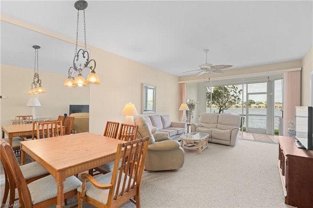 3320 W Crown Pointe BLVD # 102, Naples, FL 34112