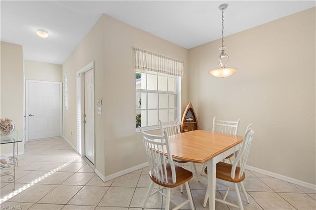3320 W Crown Pointe BLVD # 102, Naples, FL 34112