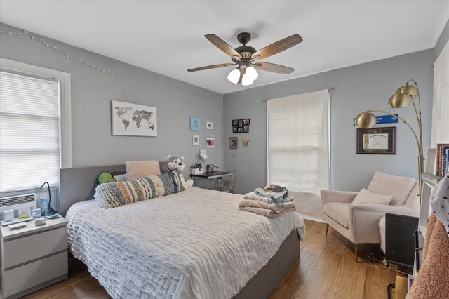 4228 Winfield Avenue, Fort Worth, TX 76109
