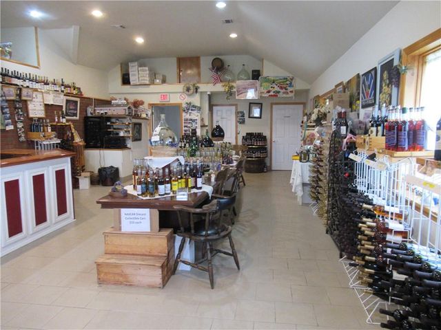 81 PINE ISLAND Turnpike, Warwick, NY 10990