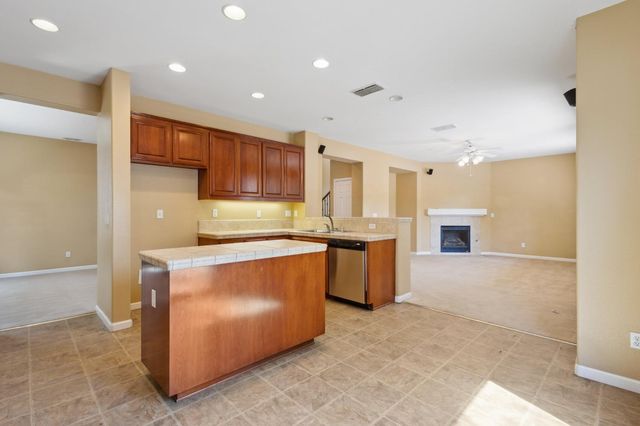 20629 Sarazen Pl, Patterson, CA 95363