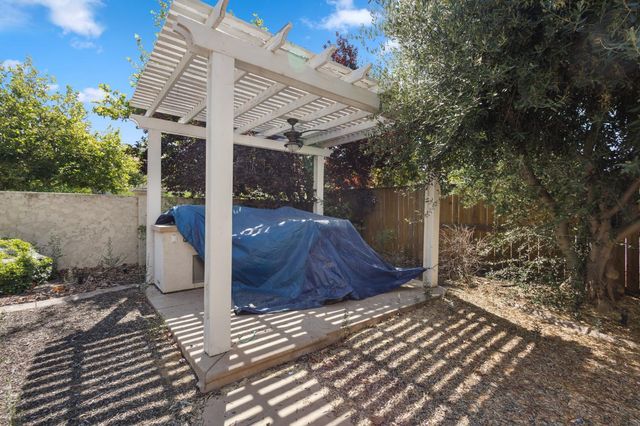 20629 Sarazen Pl, Patterson, CA 95363