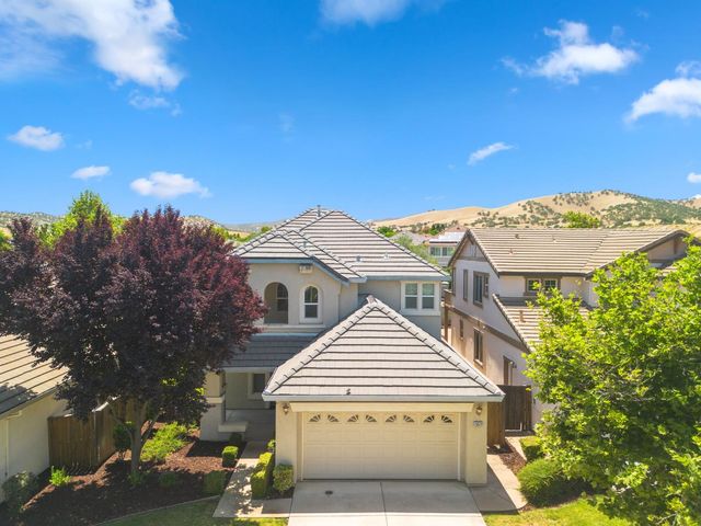 20629 Sarazen Pl, Patterson, CA 95363