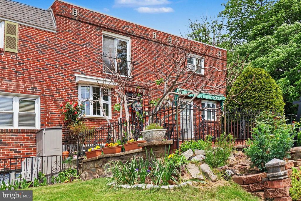 3603 WINONA ST, PHILADELPHIA, PA 19129 — photo 3
