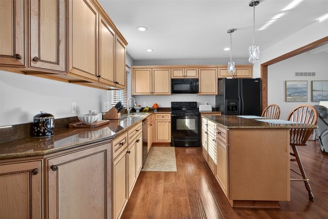 242 Steves Scenic Drive, Horton, MI 49246