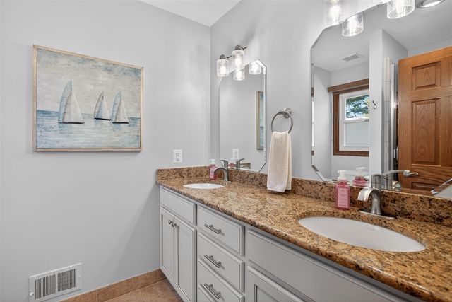 242 Steves Scenic Drive, Horton, MI 49246