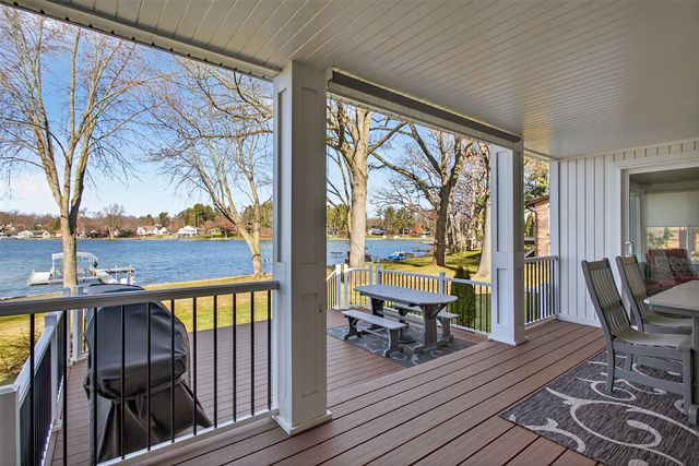 242 Steves Scenic Drive, Horton, MI 49246