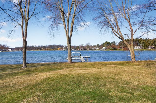 242 Steves Scenic Drive, Horton, MI 49246