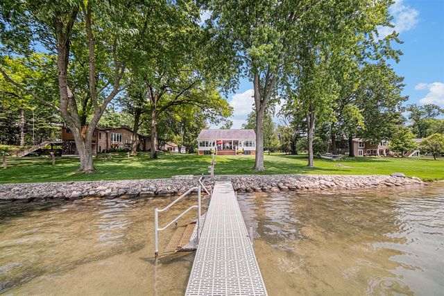 242 Steves Scenic Drive, Horton, MI 49246