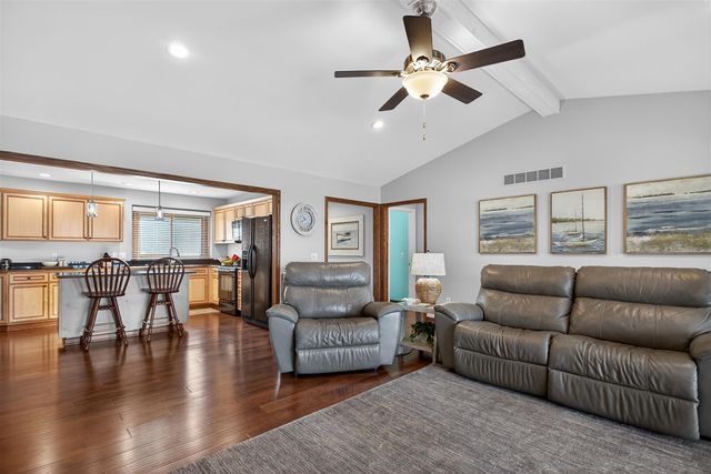 242 Steves Scenic Drive, Horton, MI 49246