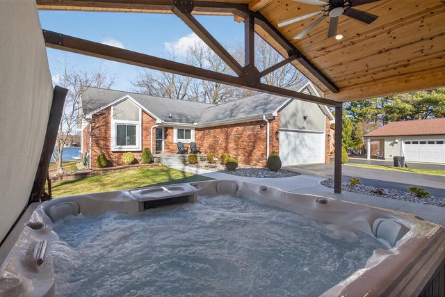 242 Steves Scenic Drive, Horton, MI 49246